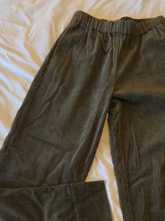 NAIF Pants - Naif Corduroy Pants in Olive Green